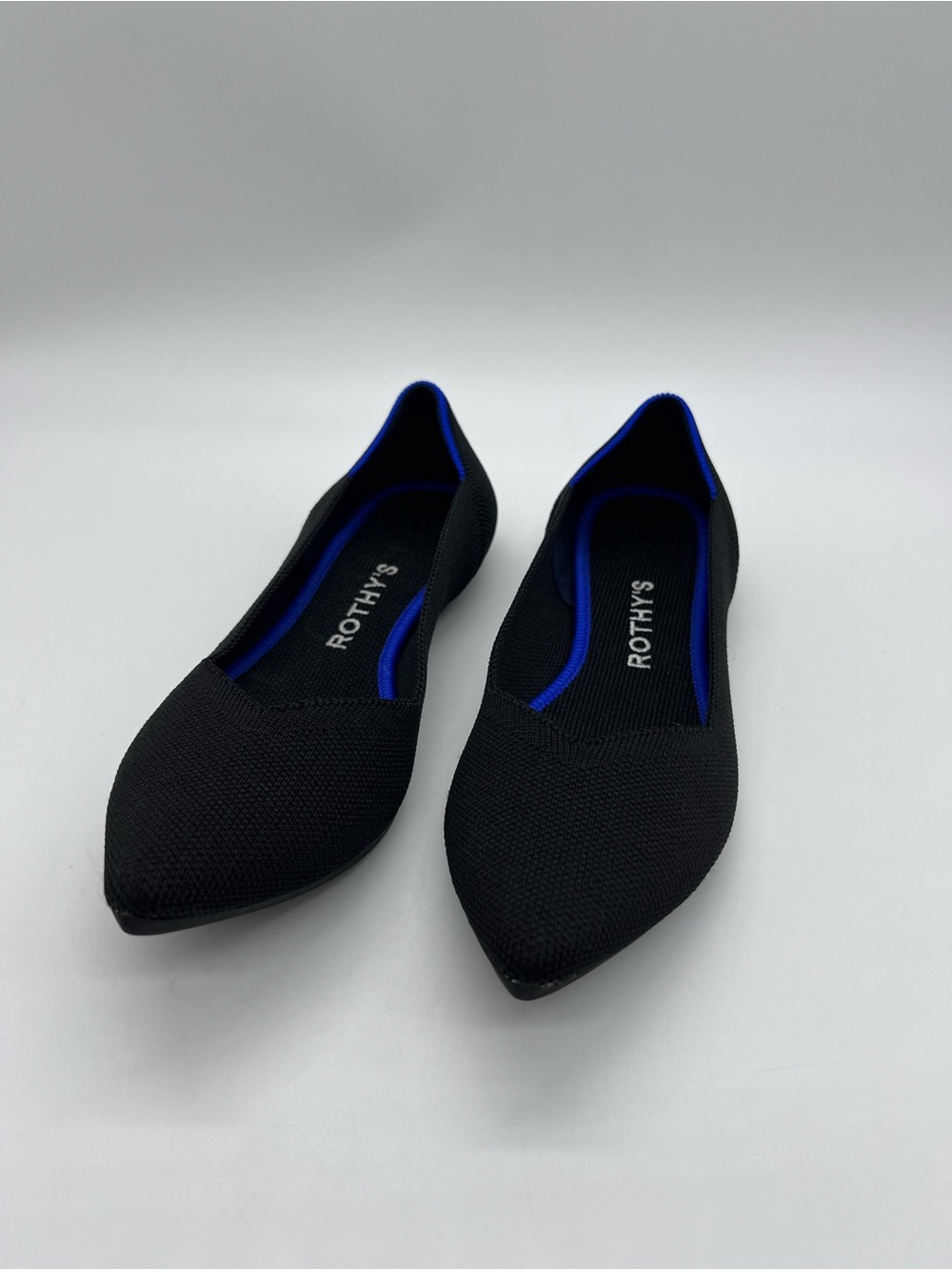 Rothy's Black Pointed Knit Flats with Blue Trim Size 7